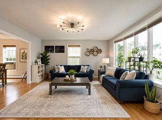 70 Pine Grove Ave, Lynn, MA 01905