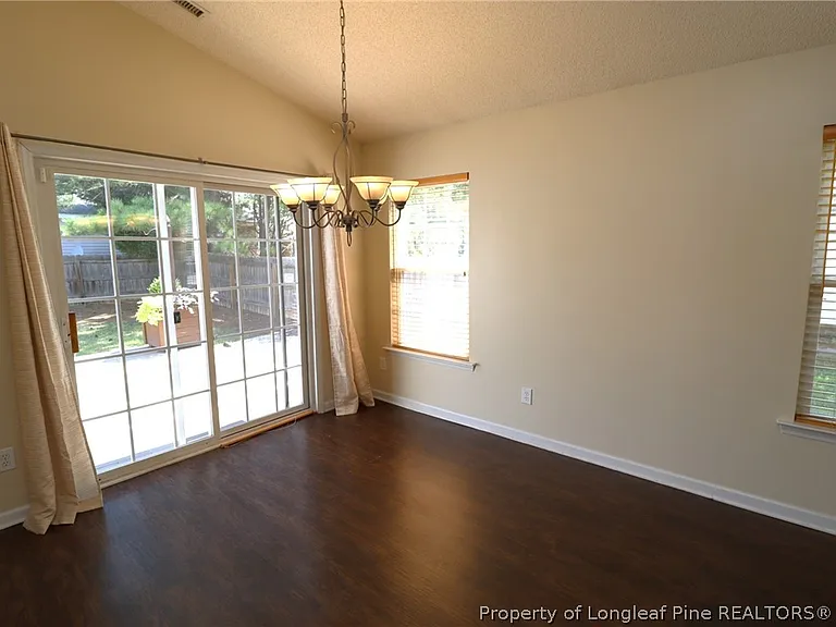 503 Homestead Park Dr — Photo 7