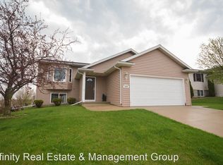 5332 56th Ave NW, Rochester, MN 55901