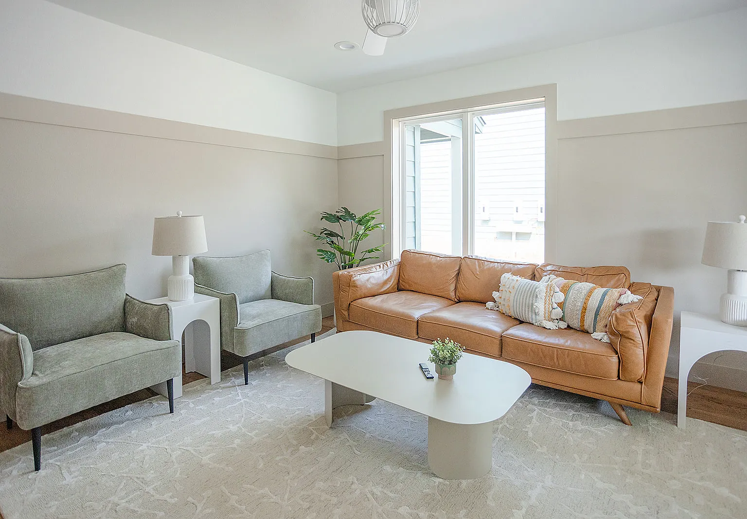 3 bed, 1.5 bath, 950 sqft, $2,000 — Photo 3