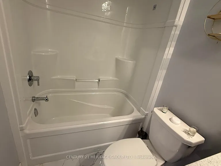 3557 Colonel Talbot Rd #3 — Photo 22