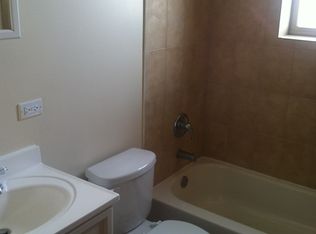 7251 S Bennett Ave #2, Chicago, IL 60649