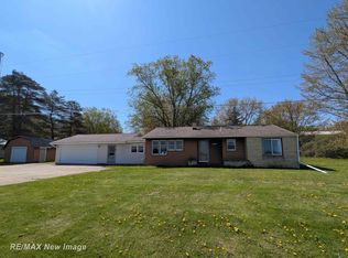 6394 Curtis Rd, Bridgeport, MI 48722