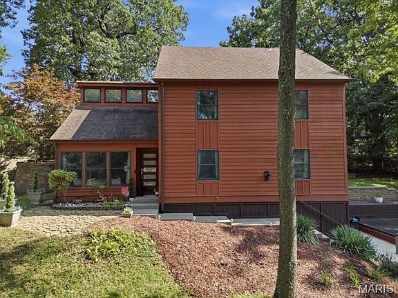 5th image of 110 Autumn Ln