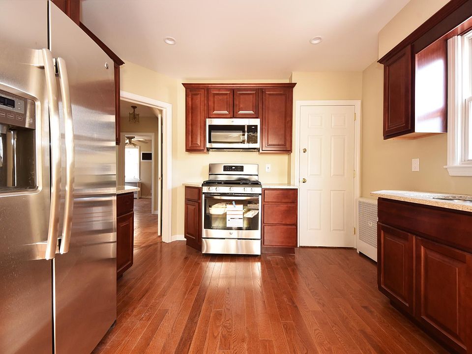 1st image of 808 Fenworth Blvd
