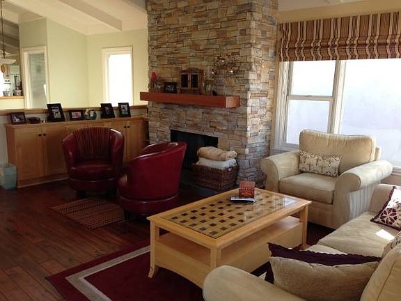 2nd image of 1237 Brunswick Ln