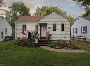 373 Erie Rd, Vermilion, OH 44089