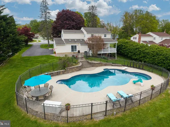380 Devon Dr, Exton, PA 19341