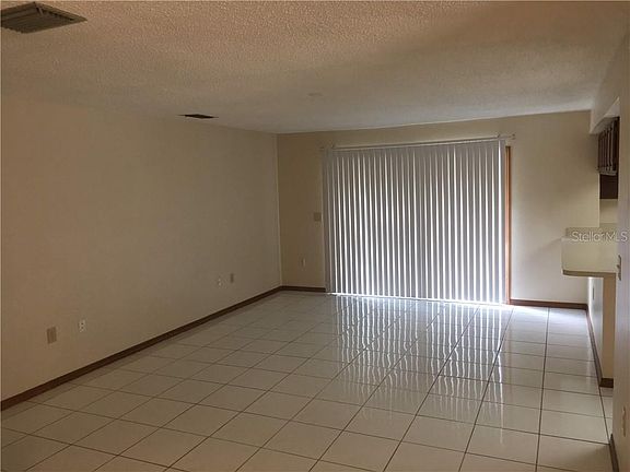 2nd image of 16603 Ashwood Dr