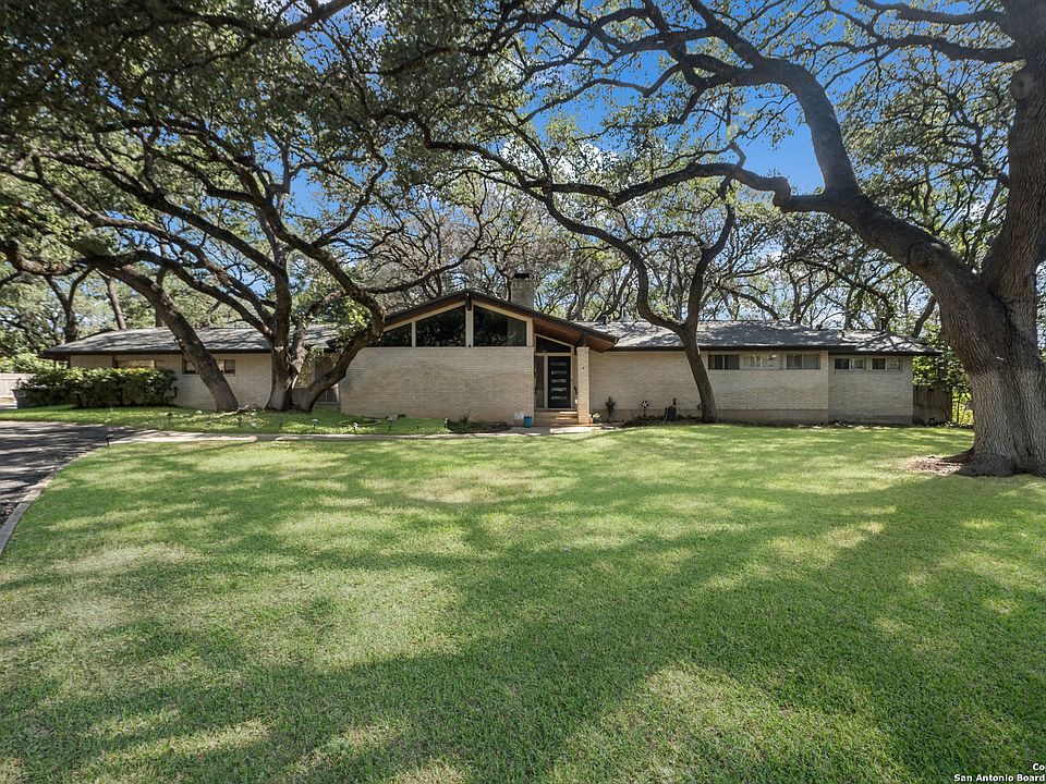 1st image of 10123 Iron Oak Ln