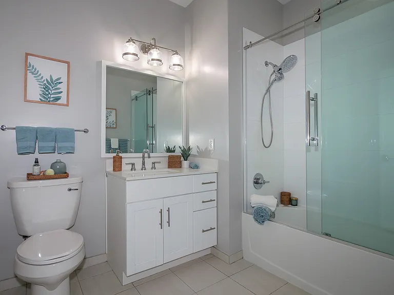 Fairfield The Wel at Lindenhurst — Photo 19