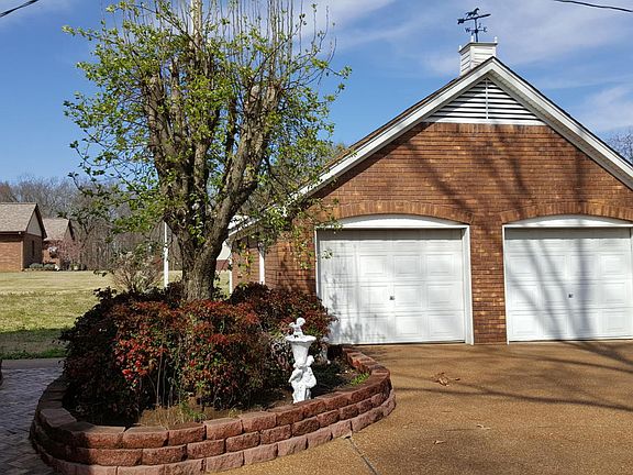 4th image of 12038 Thompson Dr