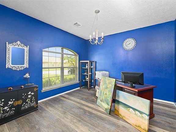4th image of 10810 Adler Dr