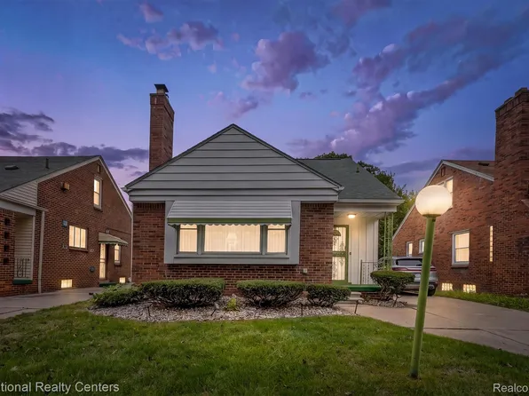 8291 Bingham St, Detroit, MI 48228