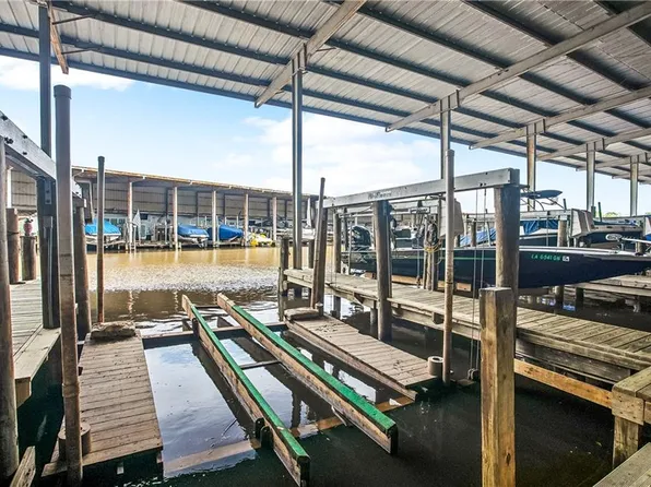 32875 Rivergate Cir APT 28, Springfield, LA 70462