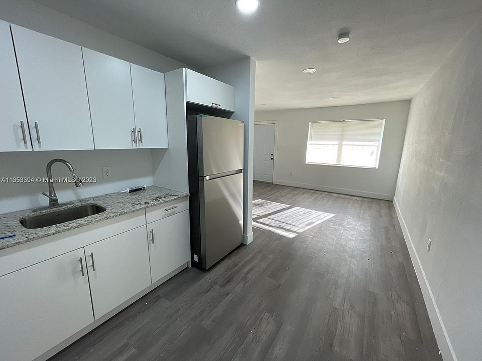 1st image of 640 NW 65th St #1
