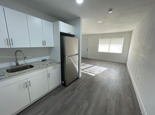 640 NW 65th St #1, Miami, FL 33150