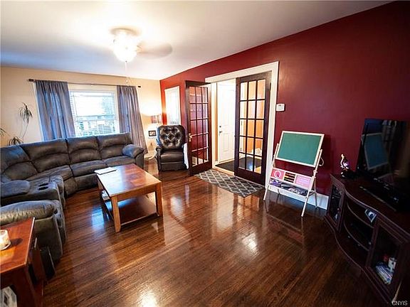 3rd image of 1648 Saint Agnes Ave