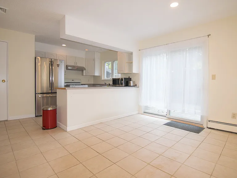 148 Thorndike St #1 — Photo 9
