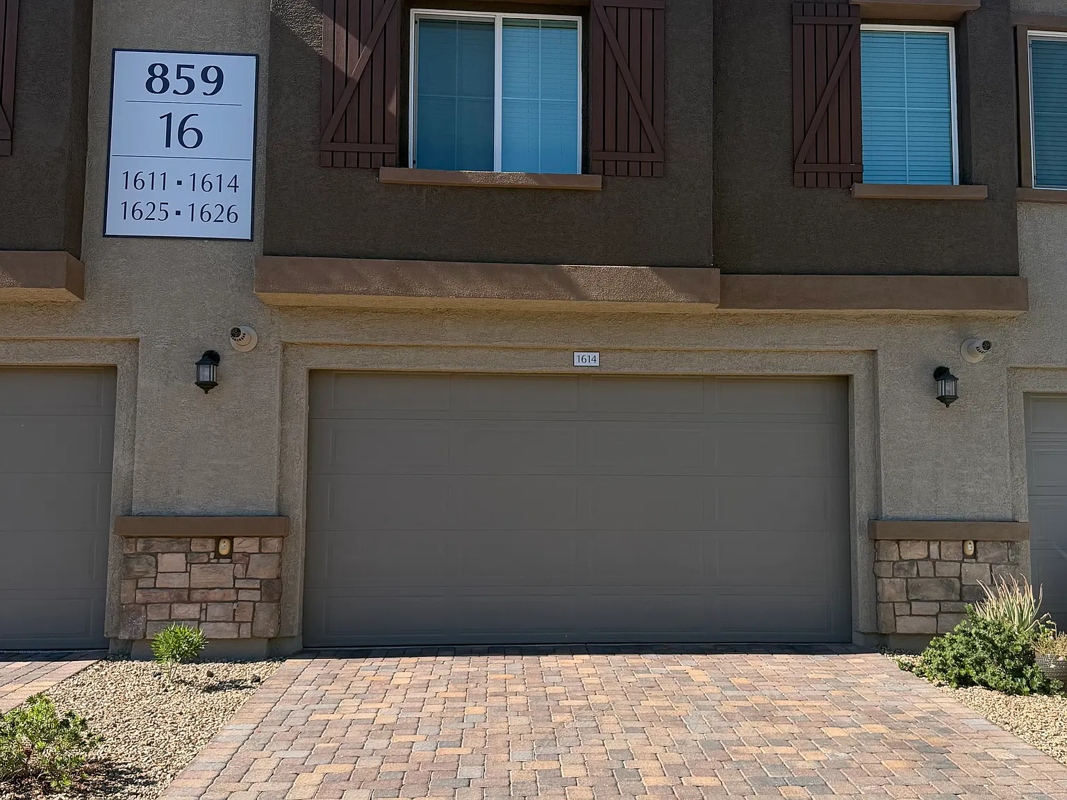 3 bed, 1771 sqft, $2,200 — Photo 1