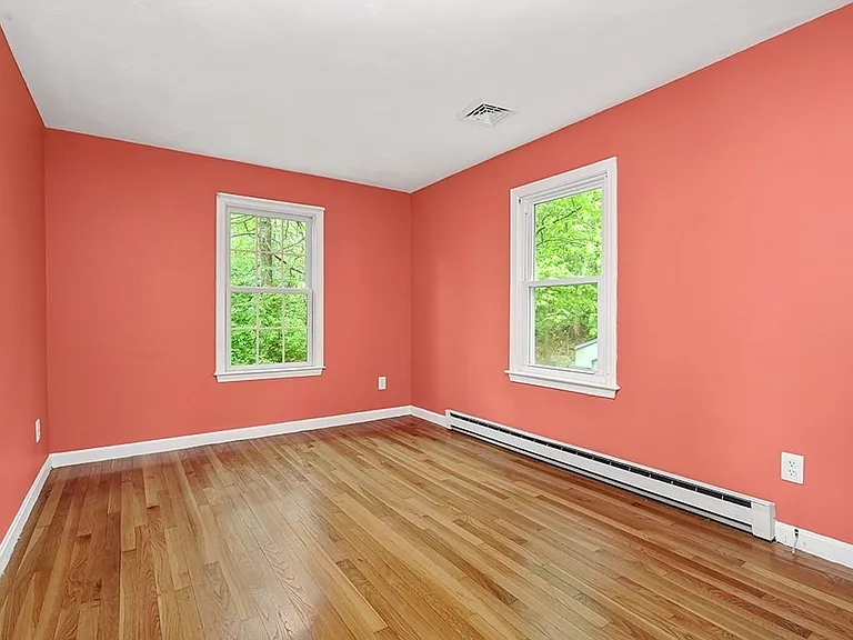 72 Westfield Dr — Photo 8