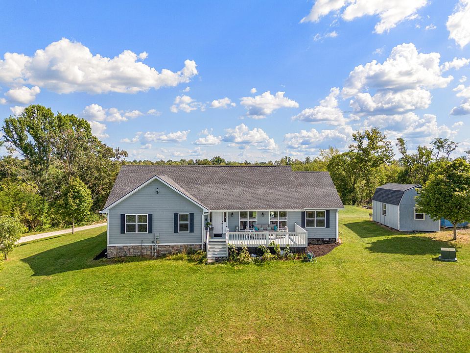 1st image of 443 Hunter Ln