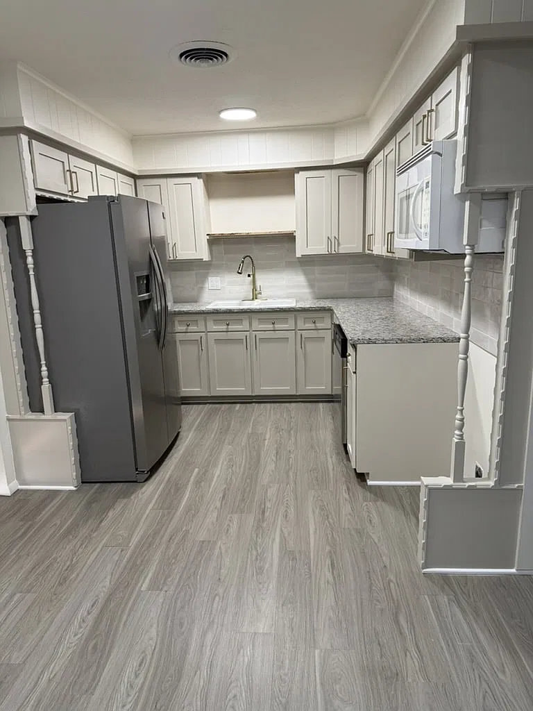 4 bed, 1810 sqft, $1,900 — Photo 3