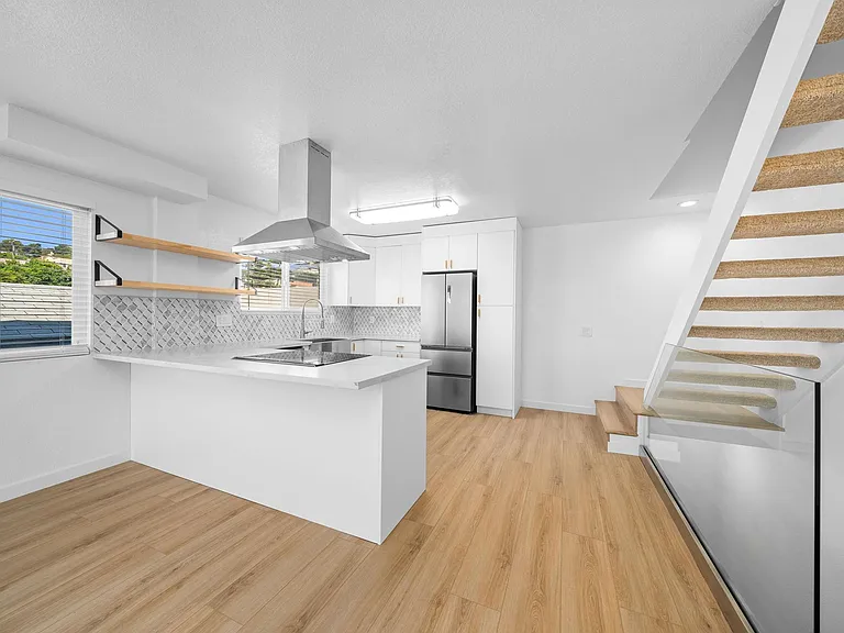 1101 Colusa St #1 — Photo 3