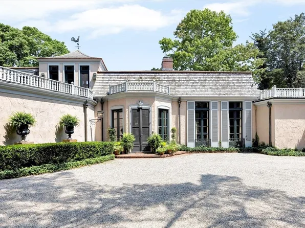804 Main St, Barnstable, MA 02630