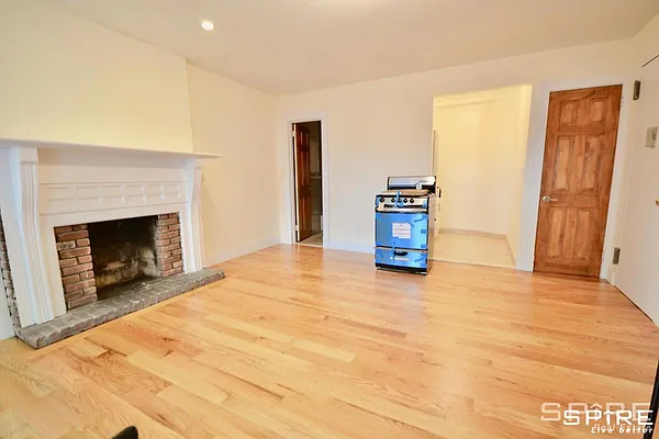 Rented by Spire Group | media 20