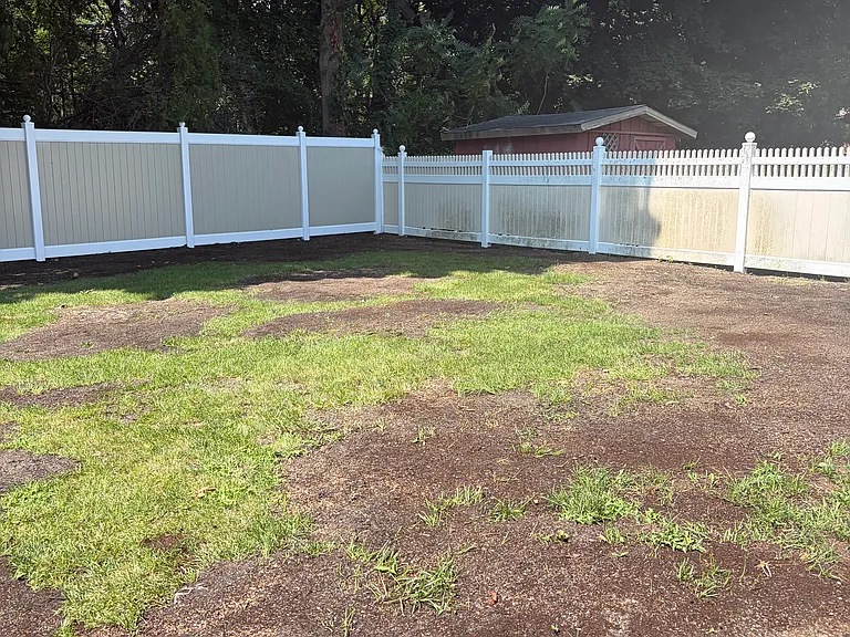 Wedgewood Dr — Photo 39