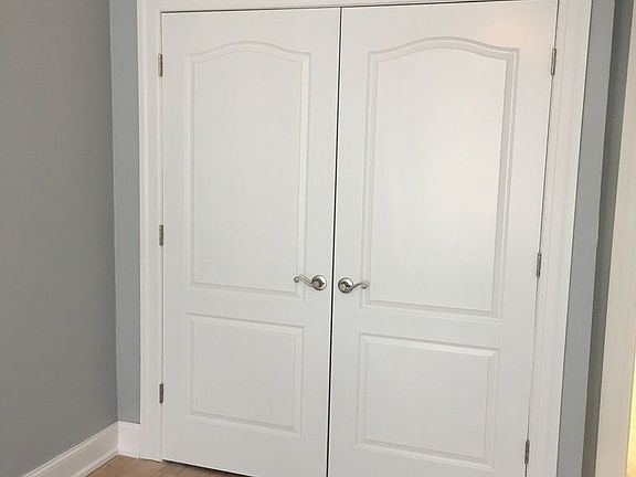 3rd image of 858 Driggs Ave APT 2A