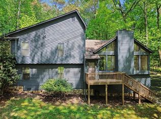 235 Emerald Cove Ln, Woodstock, GA 30189