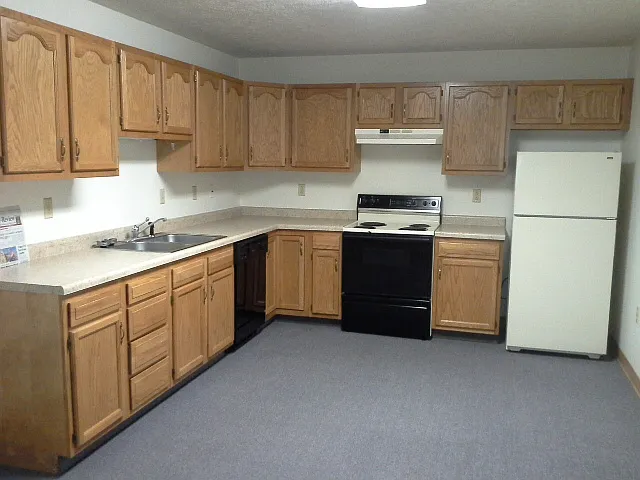 1110 Madison Ave #3