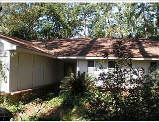 1st image of 600 Willow Oak Ln