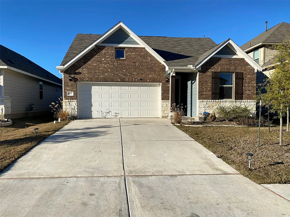 115 Lyrebird Ln