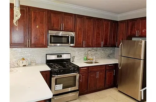 11123 Jamaica Ave Photo 1