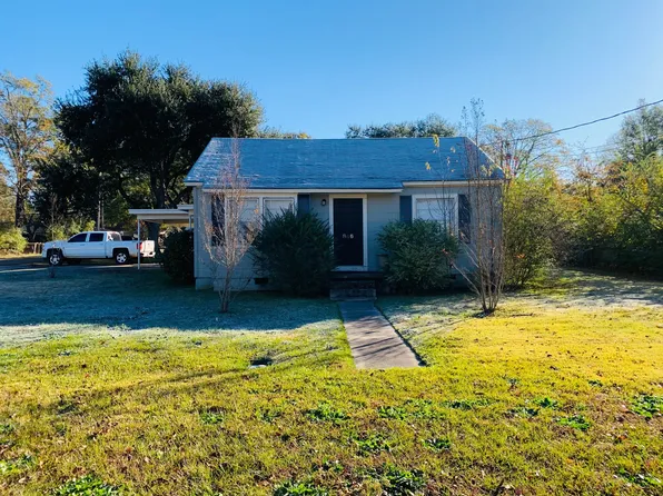 816 Olive St, Magnolia, AR 71753