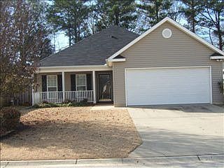 1st image of 113 Pin Oak Dr