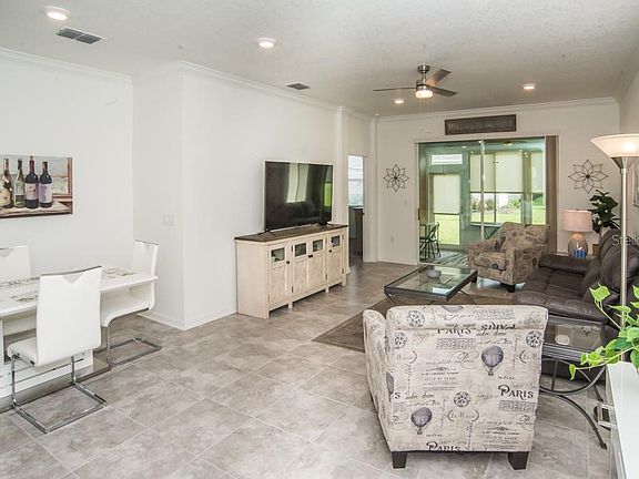 5th image of 9945 SW 100th Ct
