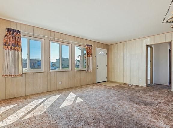 3rd image of 1545 N 5th Pl