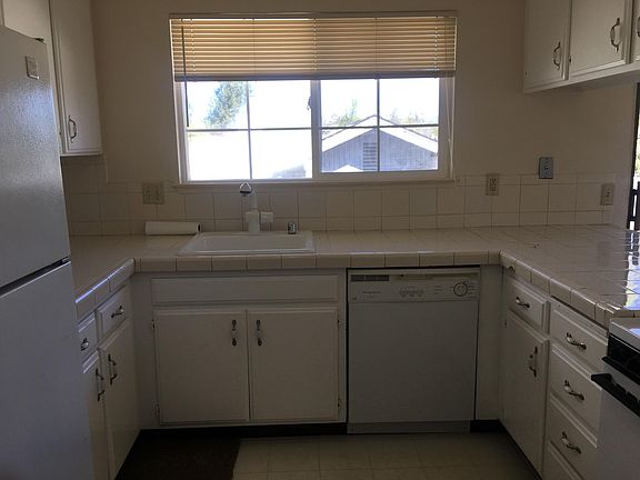3rd image of 18772 Jamie Lee Ln