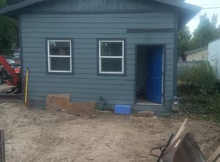 2147 4th St NE, Salem, OR 97301