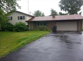 11162 Jackman Rd, Temperance, MI 48182