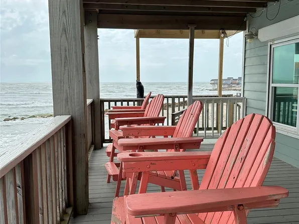 13130 Gulf Beach Dr, Freeport, TX 77541