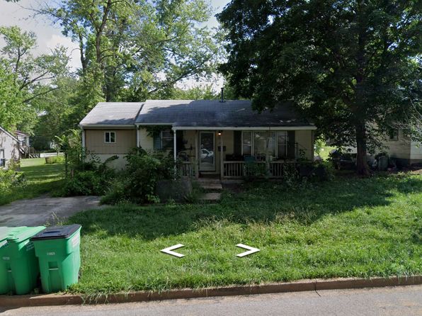 214 Spruce St