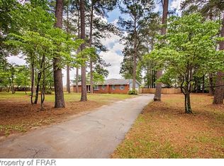 5349 Grimes Rd, Fayetteville, NC 28306