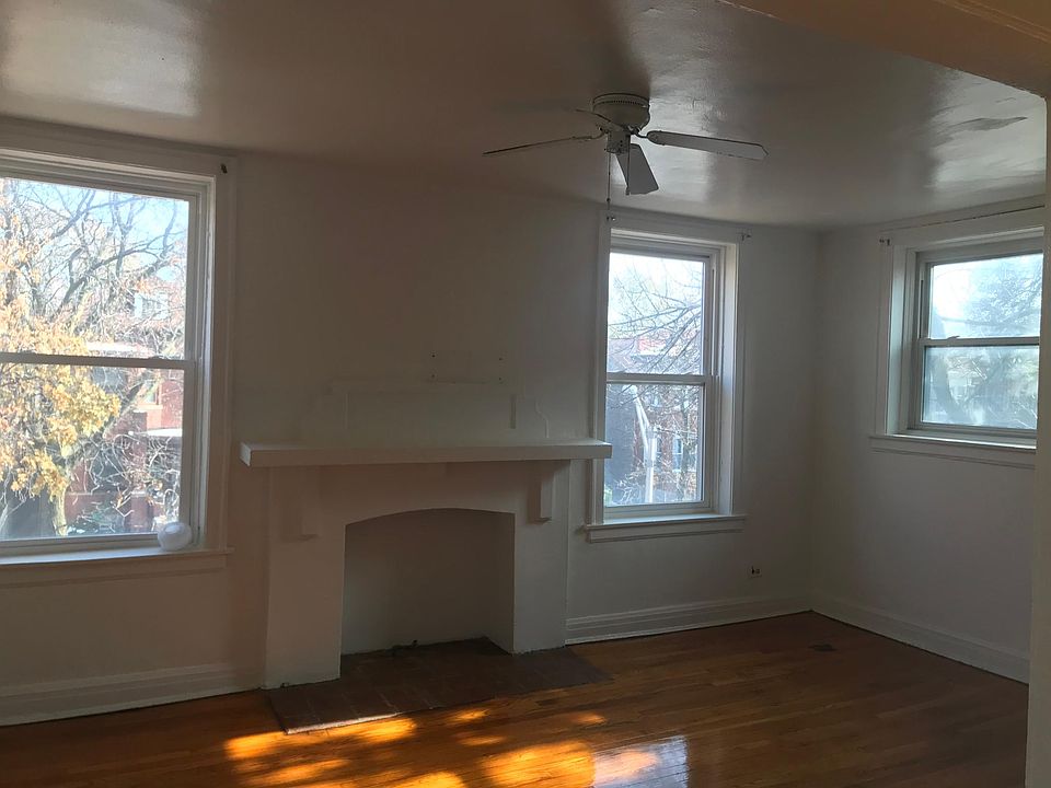 1st image of 1600 W Wallen Ave