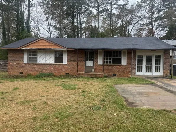 8947 Yarmouth Dr, Jonesboro, GA 30238