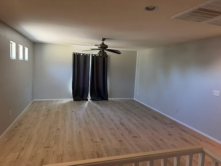 9035 W Globe Ave — Photo 9